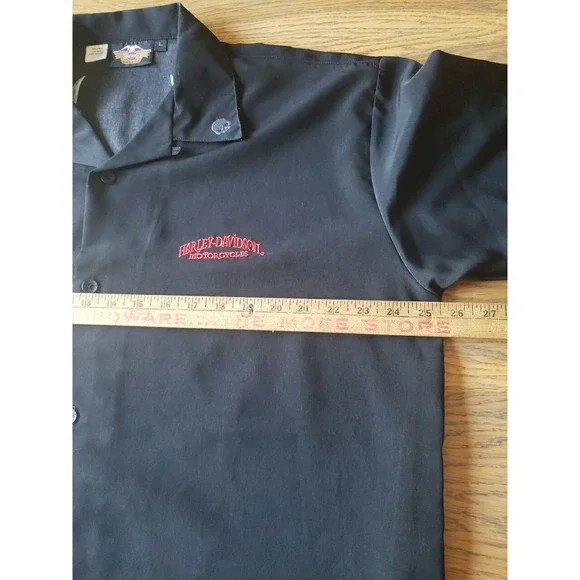 Sz L Harley-Davidson Short Sleeve Button Down Large Willie G. Skull On Back EUC - Picture 5 of 10